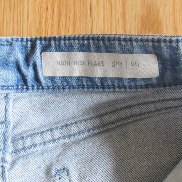 Pilcro High Rise Flare Jean Size 26 Light Wash - Picture 7 of 9